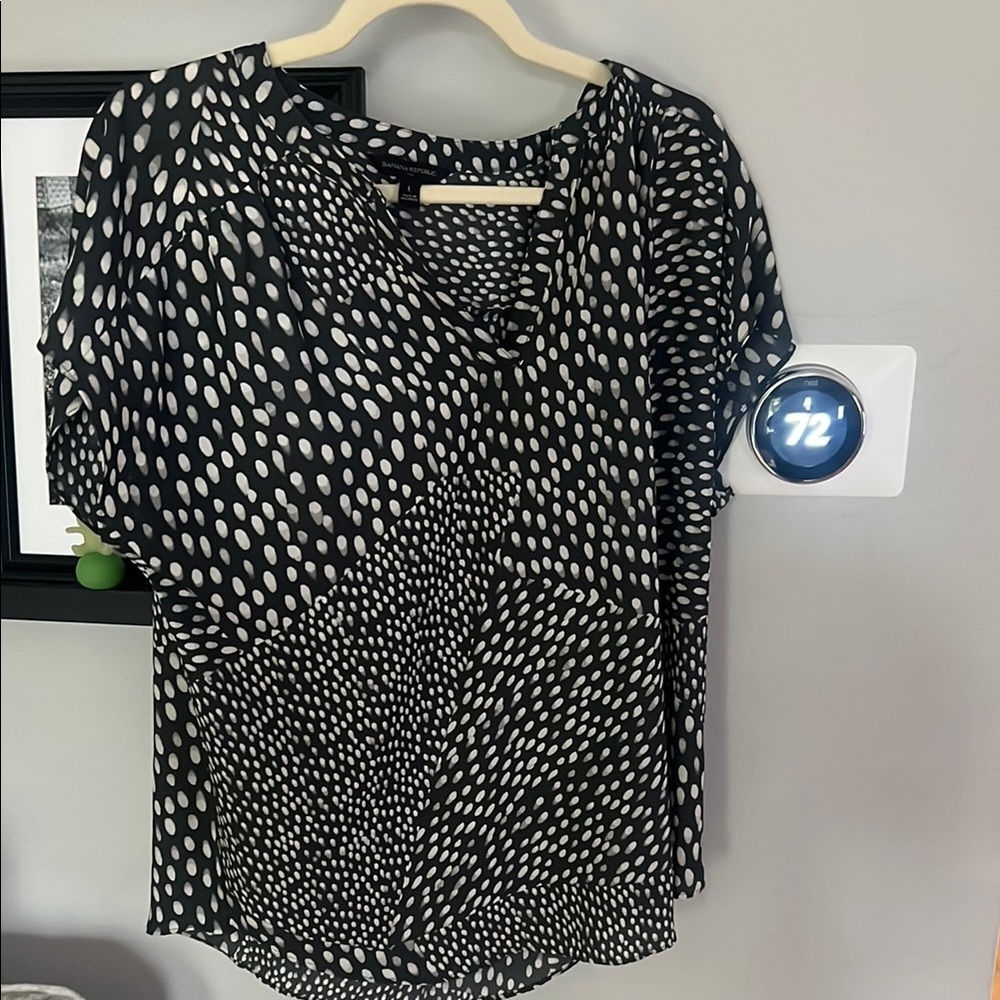 Banana Republic Black and White Wrap Blouse